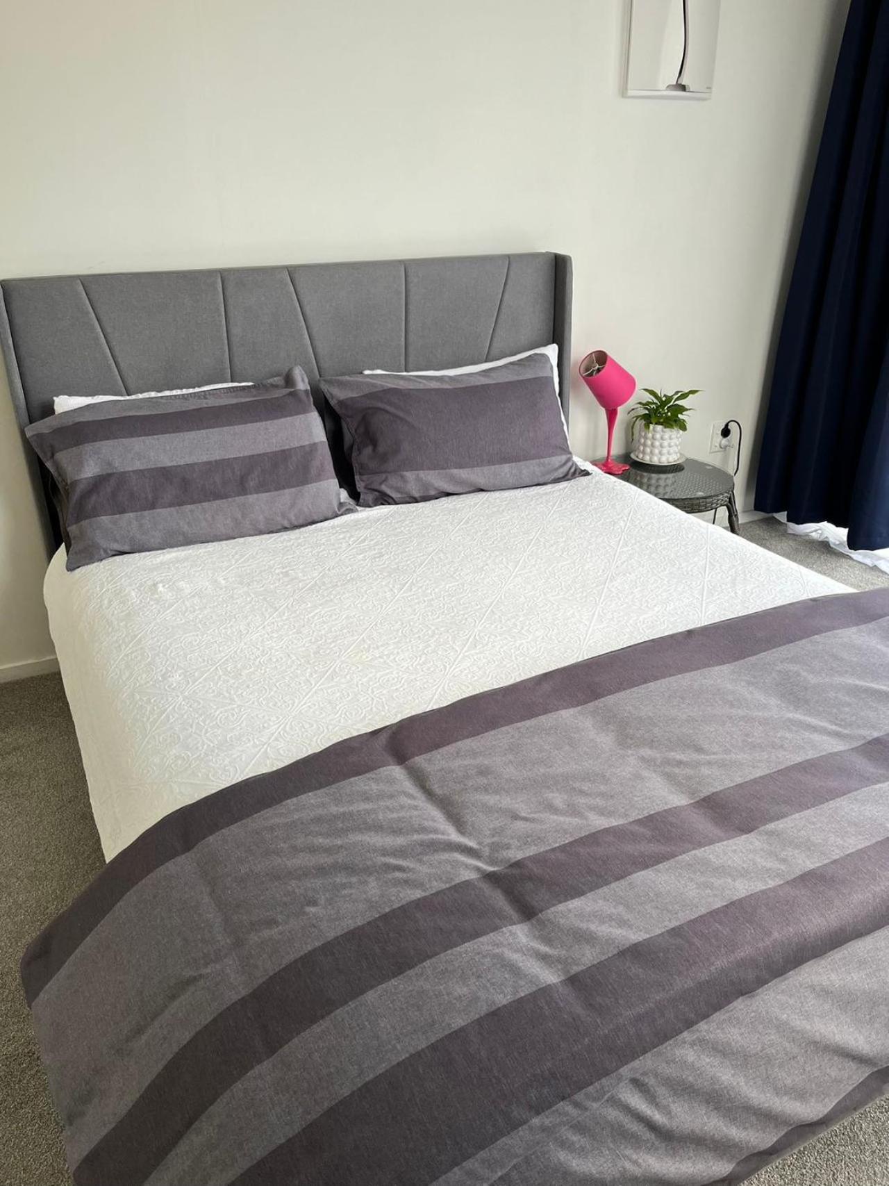 Totara Vale, Free Coffee, Parking And Wifi, Near Glenfield Mall And Highway 18,1 Auckland Exterior foto